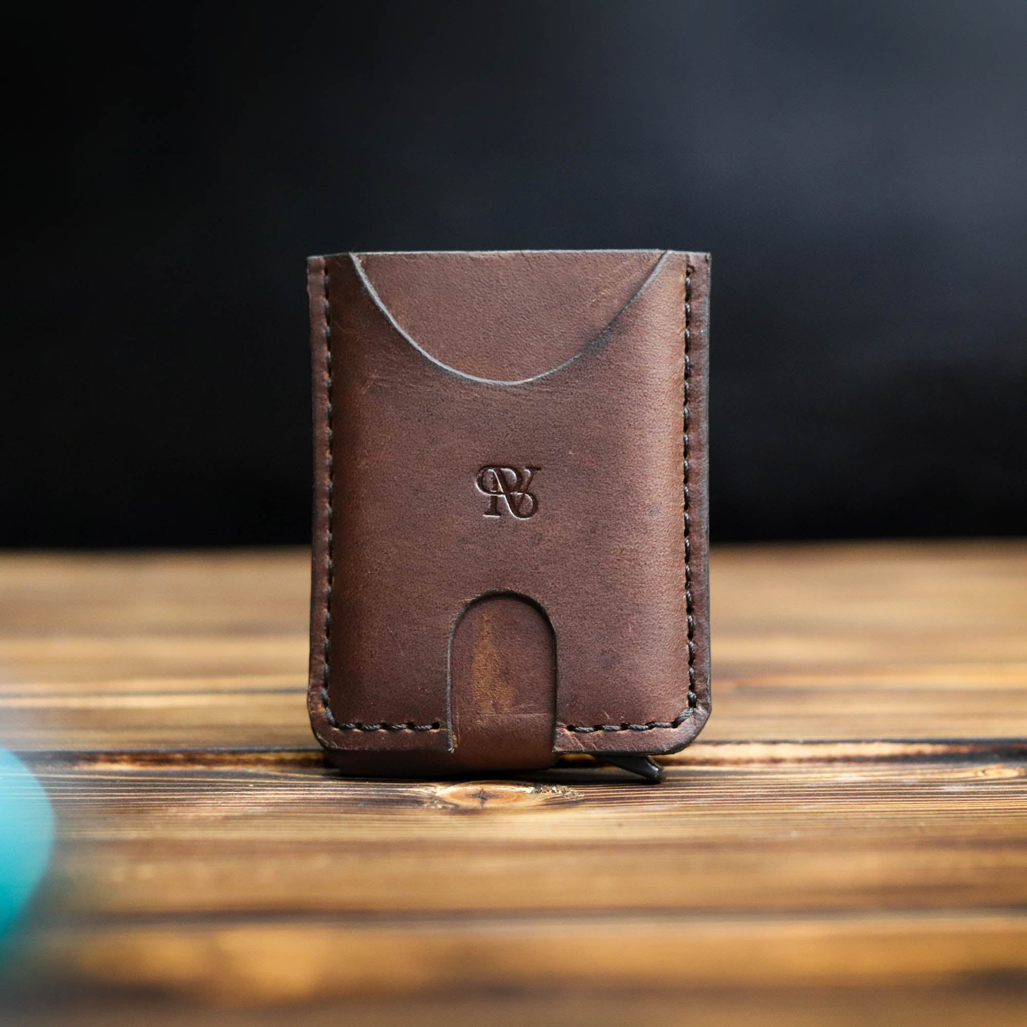 RHOVELLE ARC — Pop-Up Card Holder